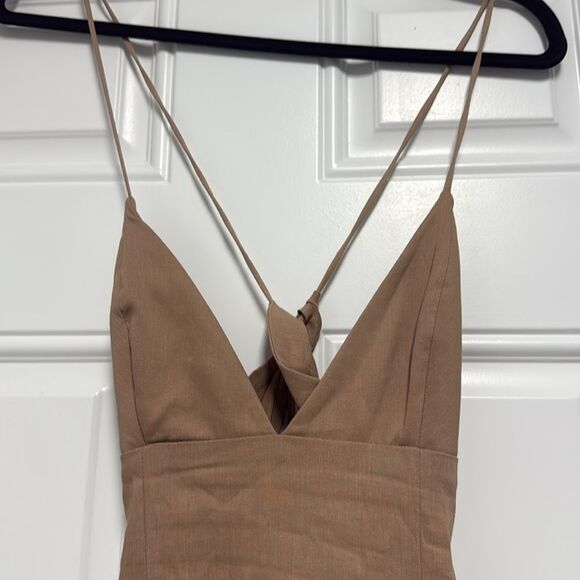 Zara Tan Backless Spaghetti Strap Dress Maxi BRAND NEW Back Zipper Size Small - Picture 3 of 6